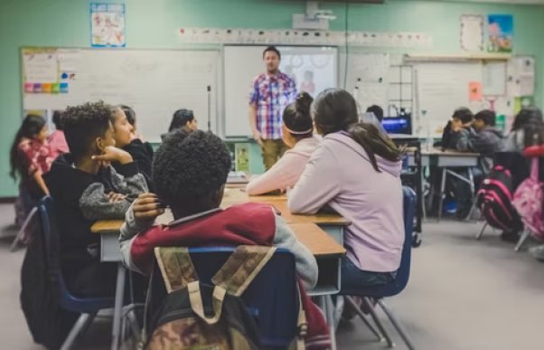 Classroom English - CLIL