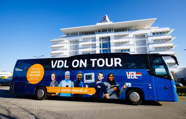 VDL on Tour