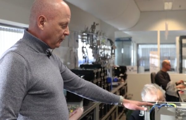 Hoe werkt ASML samen? - ASML